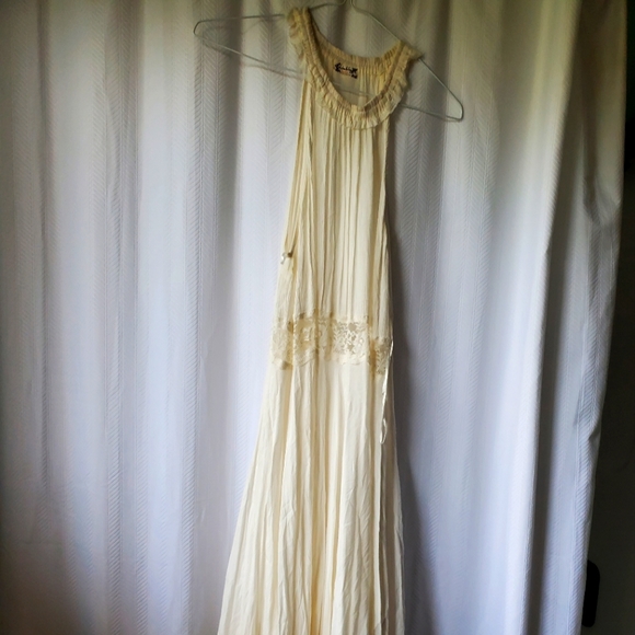 Free people cream slip. It's also longer than pictured - Picture 1 of 1